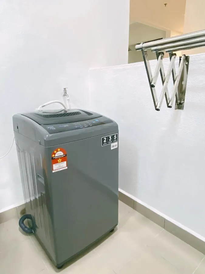 Amber Cove-Melaka-5 Pax-Netflix-Jbr Apartment