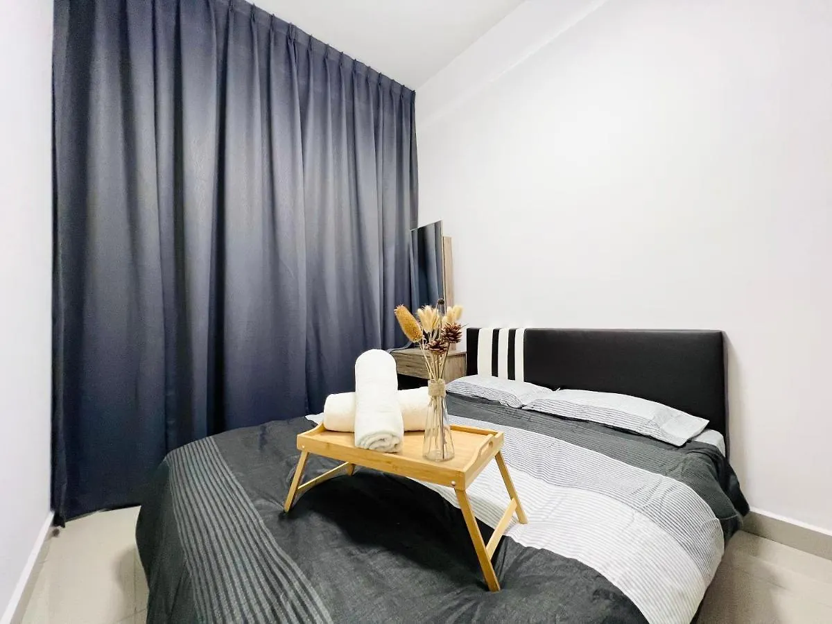 Amber Cove-Melaka-5 Pax-Netflix-Jbr Apartment 0*, Malacca Malaysia